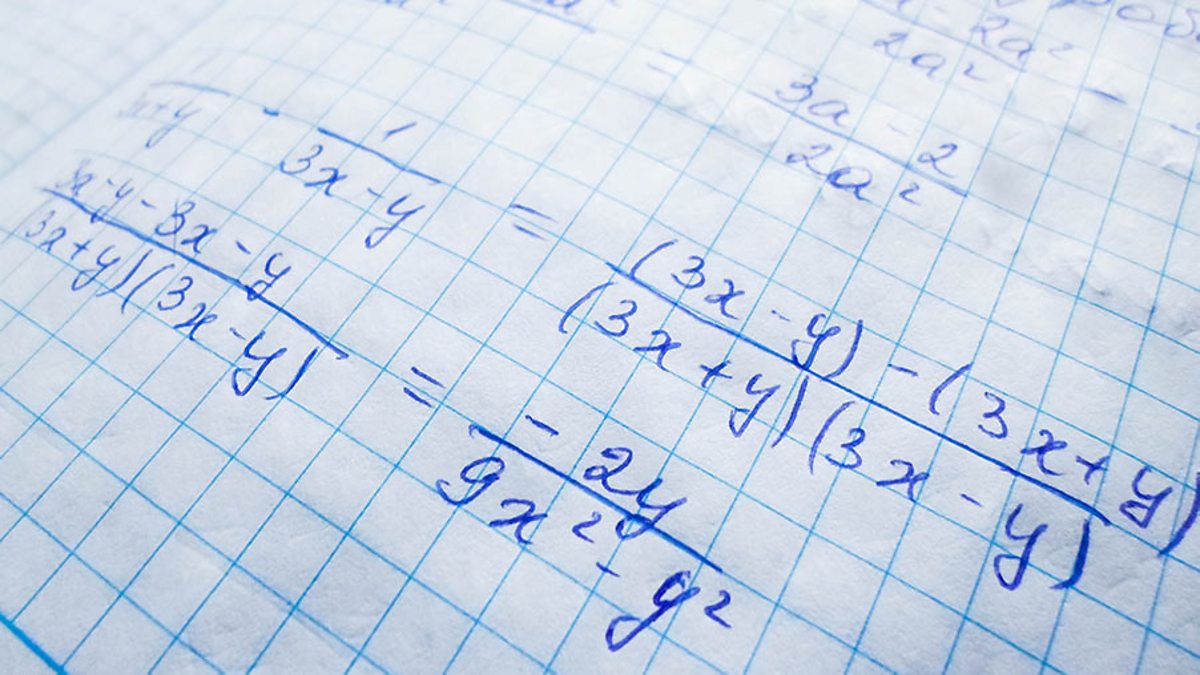 Simplifying rational expressions - Algebraic fractions - OCR - GCSE ...