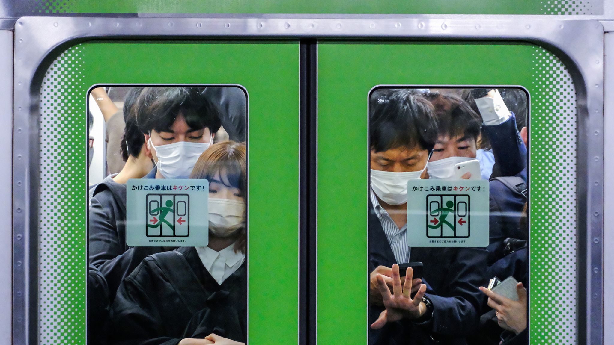 A crowded Tokyo train