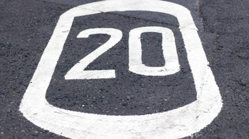 20mph marking on road