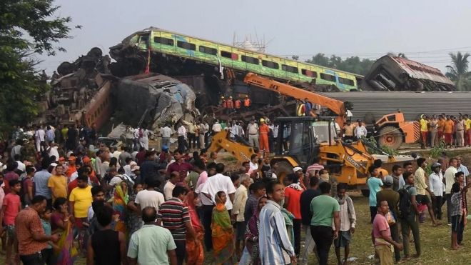 Recovery operation under way after the crash in Balasore district, Odisha, at about 19:00 local time on Friday