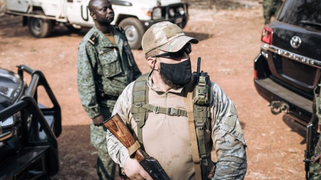 Un agent de sécurité russe à Bangui, capitale de la République centrafricaine, en 2020