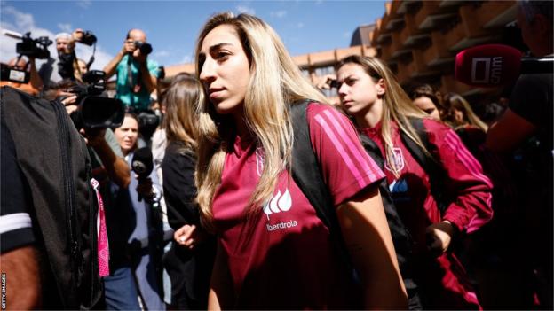 Olga Carmona is seen as the Spain squad leave the Alameda Barajas Hotel for Valencia
